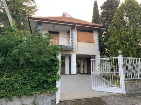 La villa di Flora singola MONTEROSSO ETNEO Zafferana Etnea